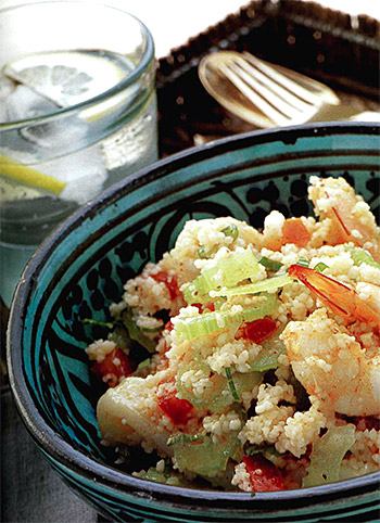 Кускус с морепродуктами и свежей мятой Кускус с креветками